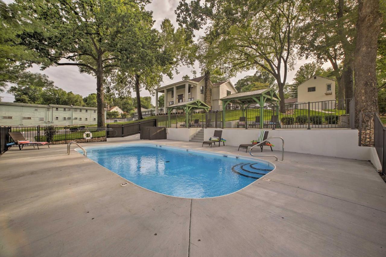 Downtown Branson Cottage With Pool Access! Bagian luar foto
